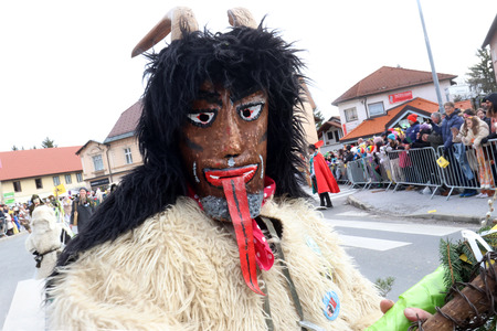 ZLATA POROKA PUSTNI KARNEVAL 32 FOTO LJUBO VUKELIČ